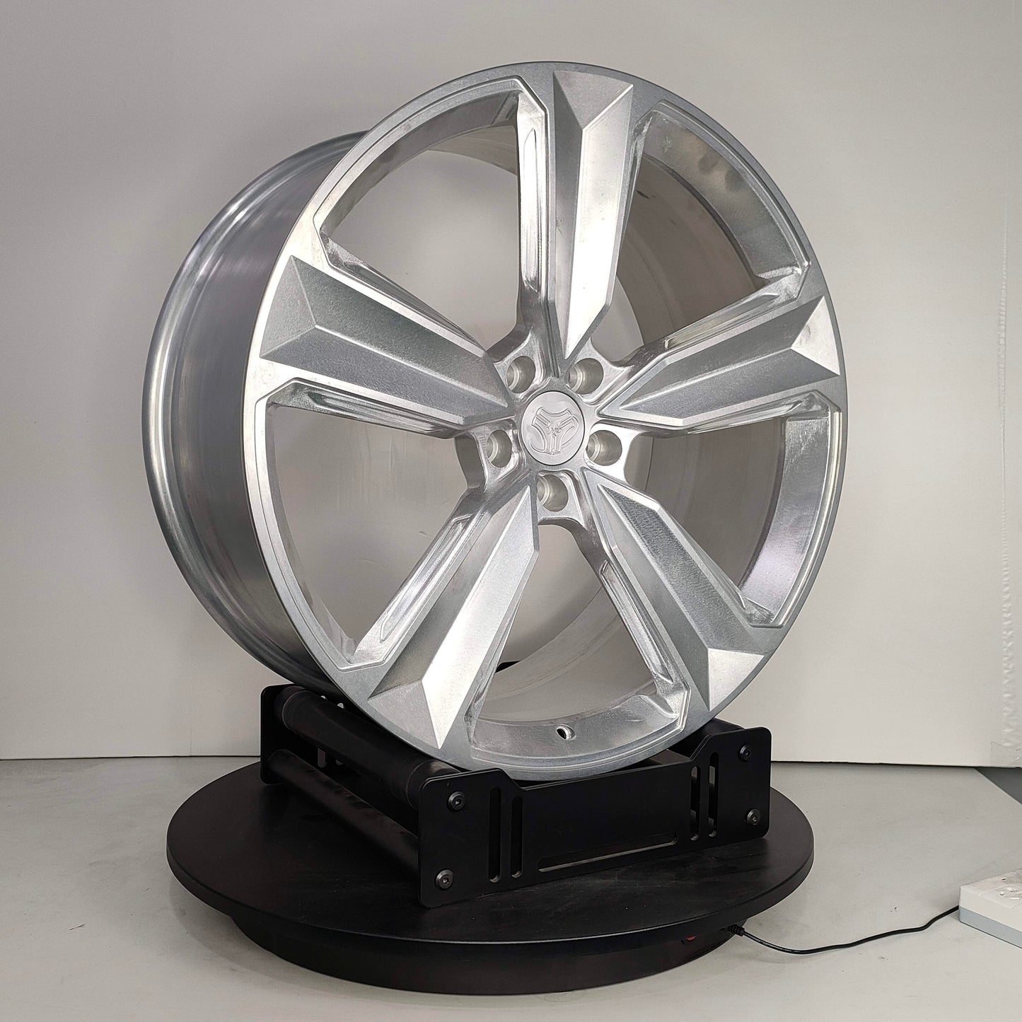 TWIST DYNAMICS FORGED ALUMINUM 22" MEGALODON WHEEL SET FOR THE POLARIS SLINGSHOT (2015-2024)